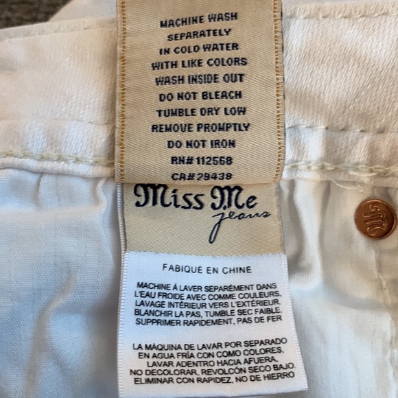 Miss Me Jeans - Picture 8 of 11